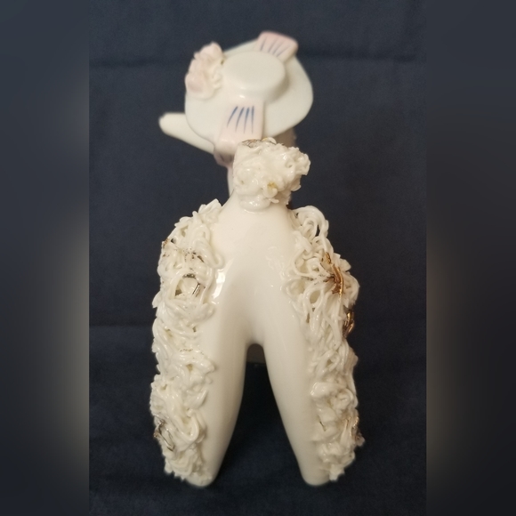 Vintage Porcelain Poodle Dog Figurine - Picture 4 of 7